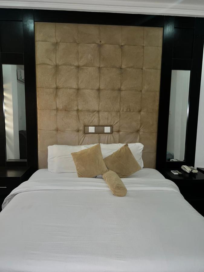 Grand Palazzo Hotel Gwarimpa 阿布贾 外观 照片