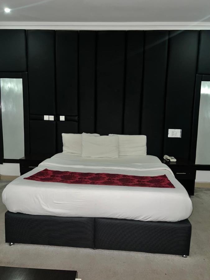 Grand Palazzo Hotel Gwarimpa 阿布贾 外观 照片